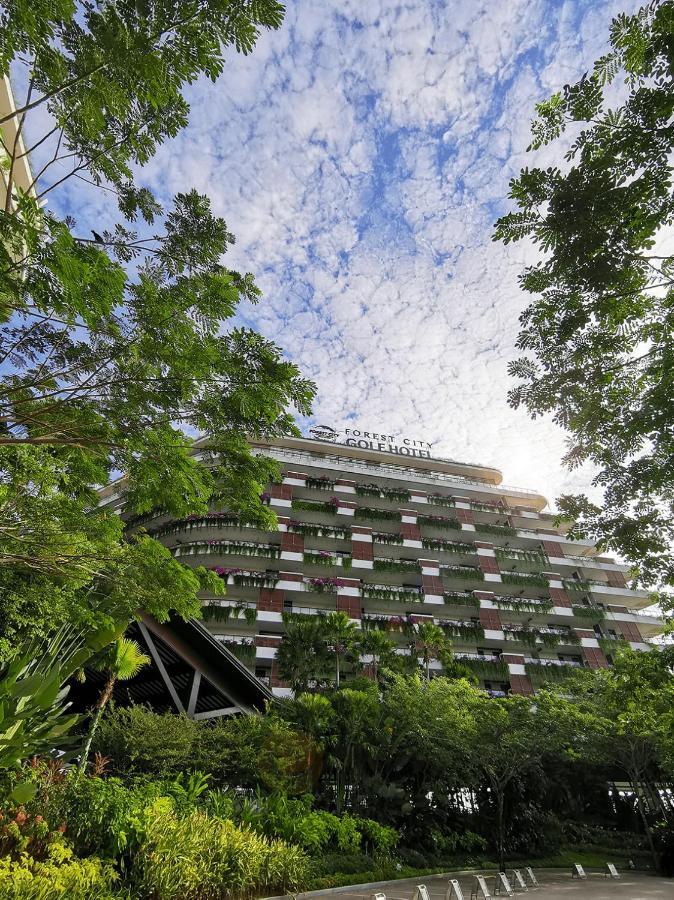 Forest City Golf Hotel Nusajaya  Exterior foto